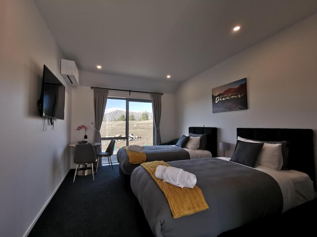 Skyrim Lodge Lake Tekapo Eksteriør billede