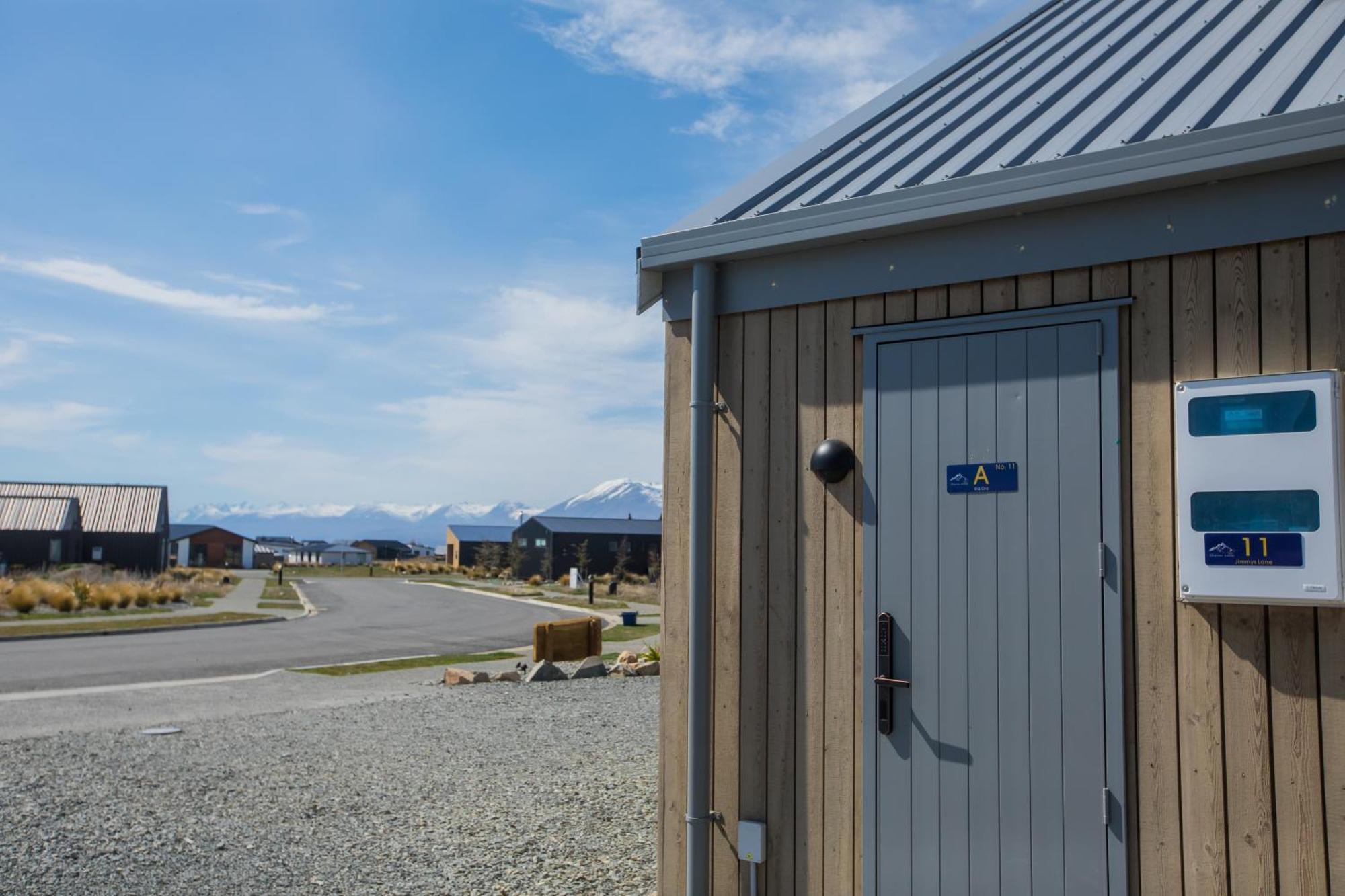Skyrim Lodge Lake Tekapo Eksteriør billede