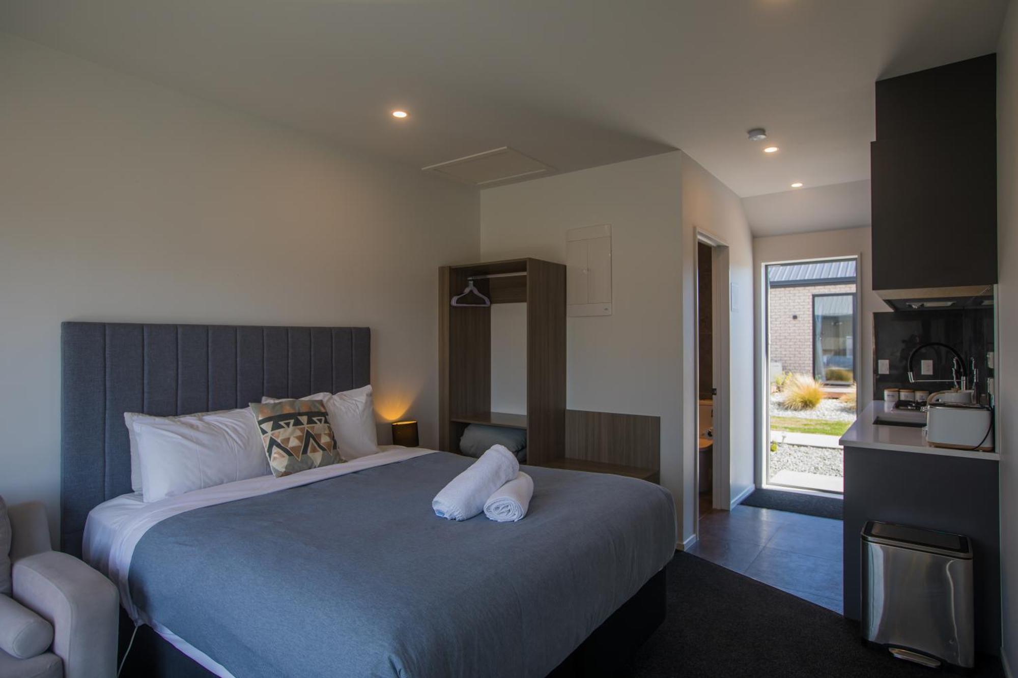 Skyrim Lodge Lake Tekapo Eksteriør billede